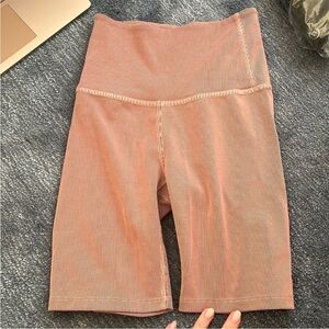 Beyond Yoga Biker Short - XS
